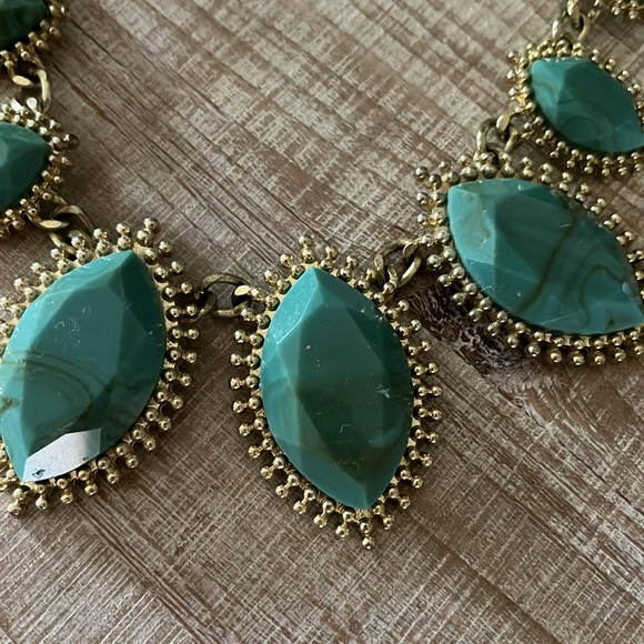 3/$12 Turquoise Statement Necklace - Picture 2 of 3